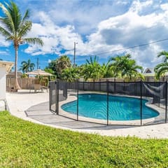 Home w/pool By Dream Vacation unit DFS