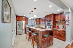 Home with pool by Dream Vacation unit 263