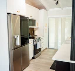 Bimini Bliss: Waterfront Pool Retreat By Dream Vacation