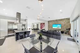 Luxury home w/ pool by Dream Vacation