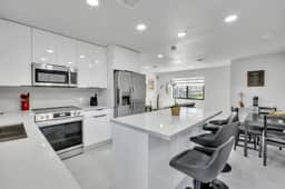 NEW house in Miami| Casa Calle 19 By Dream Vacation