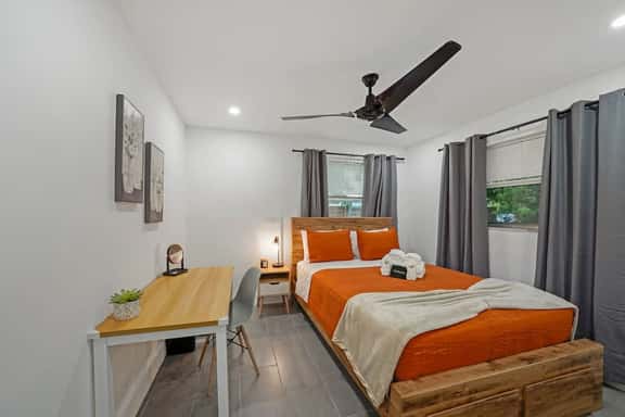 Peaceful retreat By Dream Vacation - Image 1