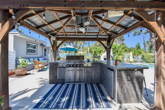 Home w/pool  By Dream Vacation OP Cabana