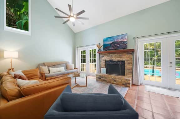 Jupiter Retreat with Private Pool By Dream Vacation