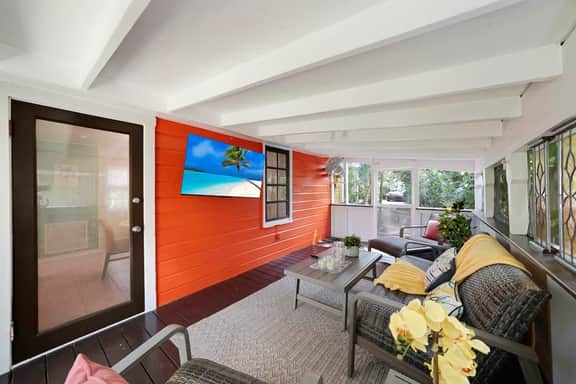 Miami Cottage By Dream Vacation