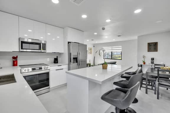 NEW house in Miami| Casa Calle 19 A By Dream Vacation