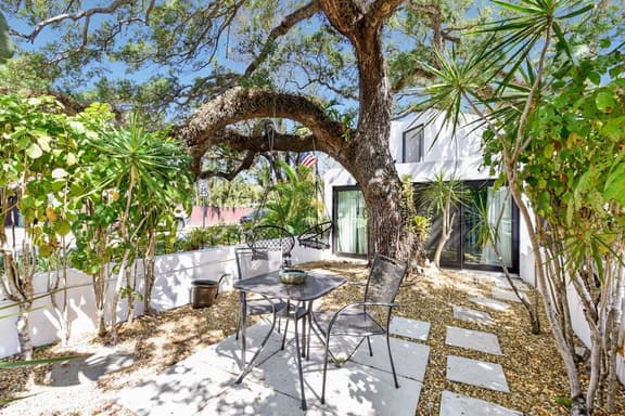 Las Olas Hammocks Unit 4 By Dream Vacation