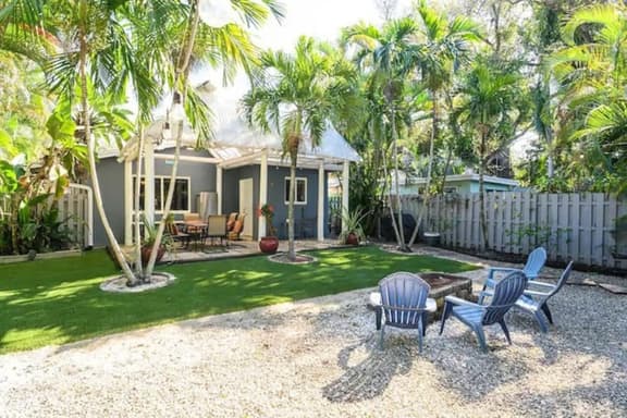 Peacock Villa 2 By Dream Vacation